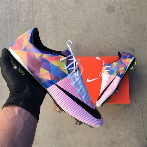 customizable nike football cleats.